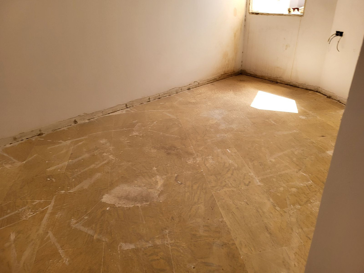 5238c198da70a1d2696f0f03ec1ec674 - 8