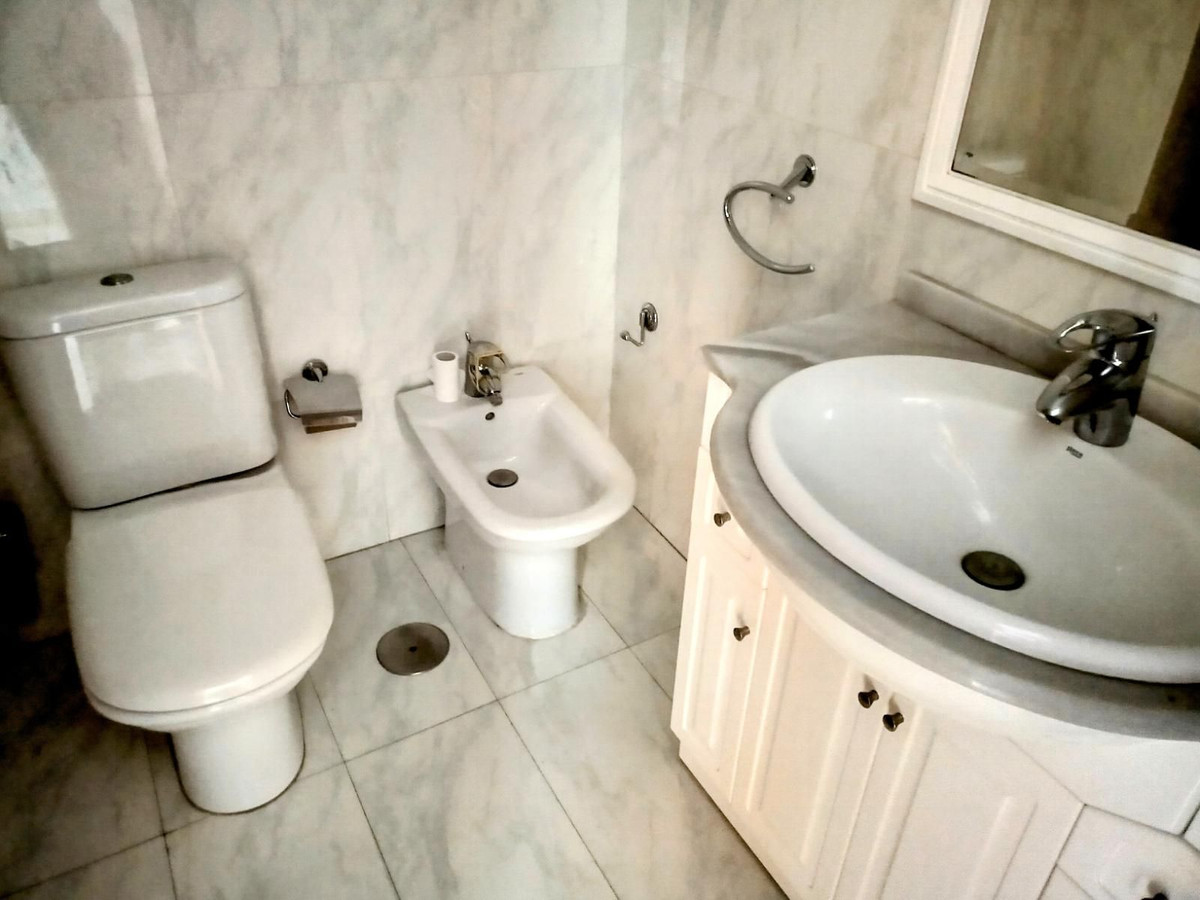 5282bf680419ef2a8df3f3149ce3086a - 25