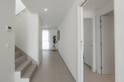 52b927d4c2544456c87d9d6f1275755d - 26