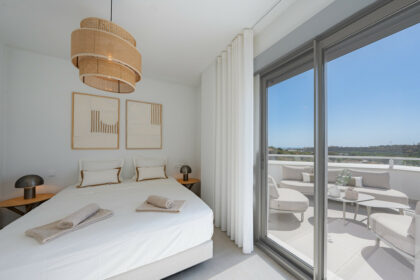 52b927d4c2544456c87d9d6f1275755d - 27