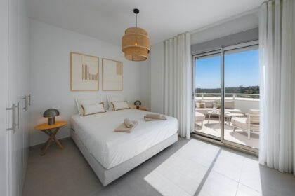 52b927d4c2544456c87d9d6f1275755d - 28