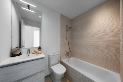 52b927d4c2544456c87d9d6f1275755d - 34