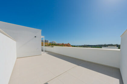 52b927d4c2544456c87d9d6f1275755d - 44