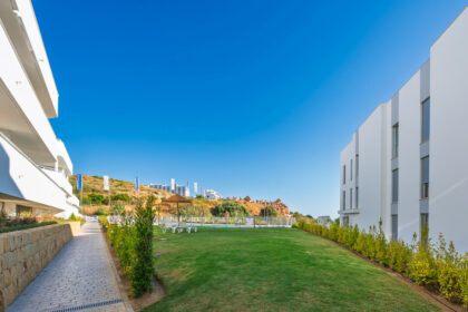 52b927d4c2544456c87d9d6f1275755d - 58