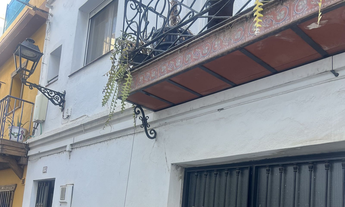 5338cf460ae49b32007d13adde4fce2a - 14