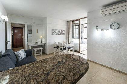 5347f551a76efc44bf99d71c4e432f52 - 10