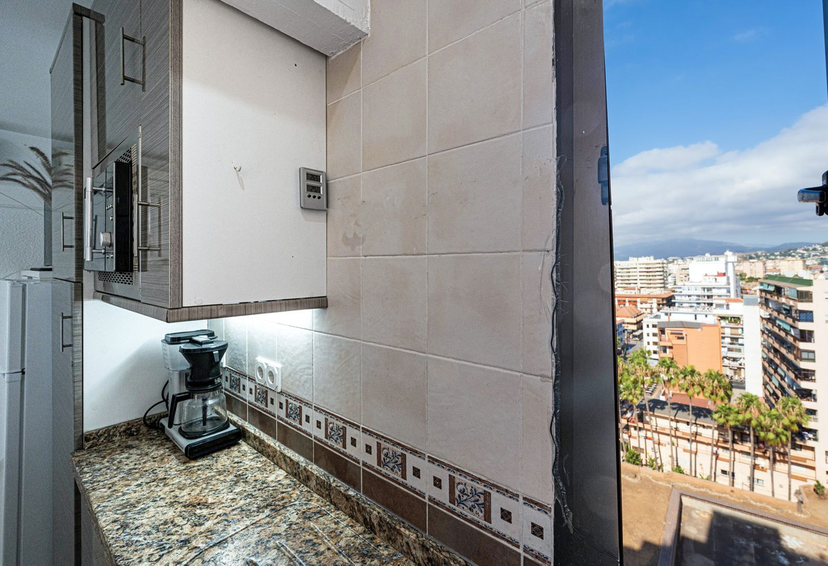 5347f551a76efc44bf99d71c4e432f52 - 18