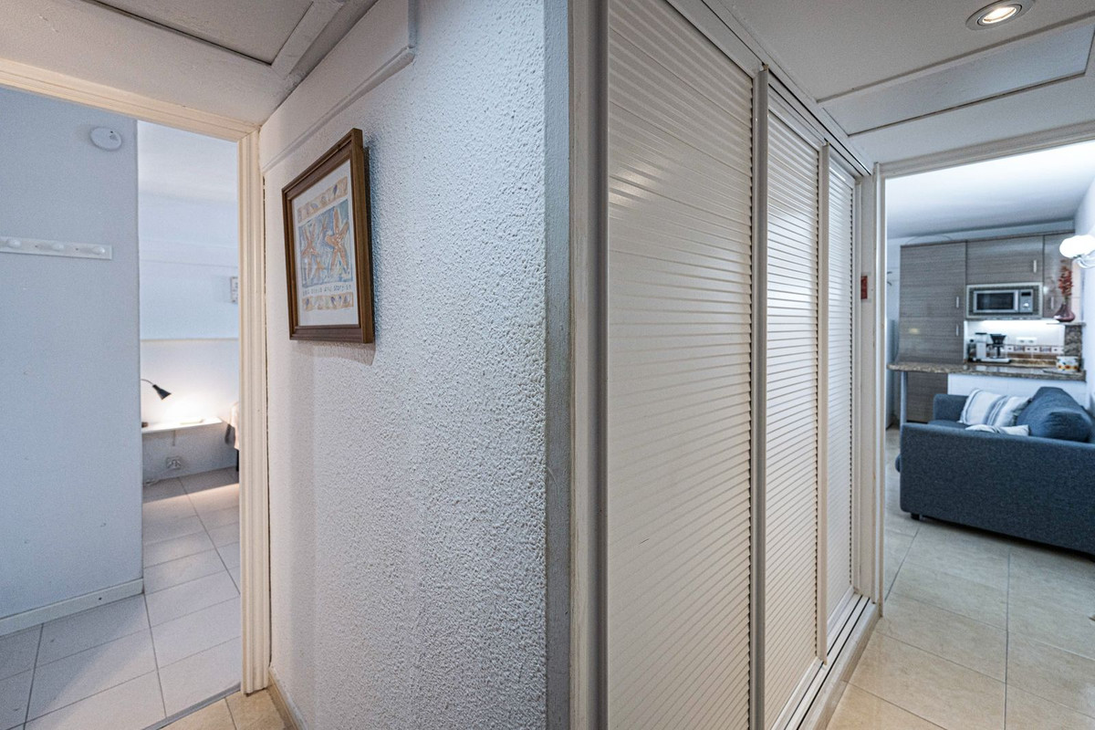 5347f551a76efc44bf99d71c4e432f52 - 23