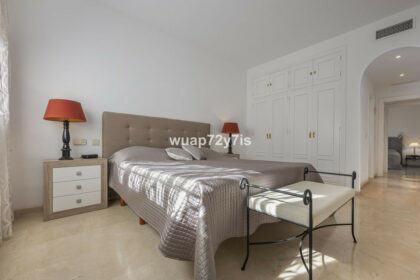 535d69d39a0d08d06dc093a4ce923e1d - 18