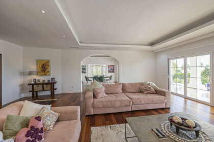 538bc234a2ca7441b8615e084116ca12 - 11