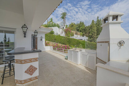 538bc234a2ca7441b8615e084116ca12 - 46