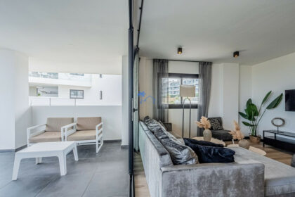 53c23c06dd80bbb4ddf136700bd41b03 - 12