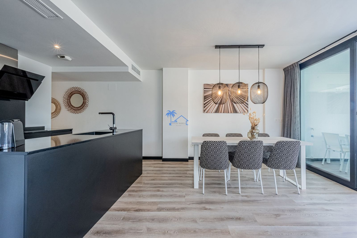 53c23c06dd80bbb4ddf136700bd41b03 - 15