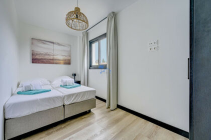 53c23c06dd80bbb4ddf136700bd41b03 - 27