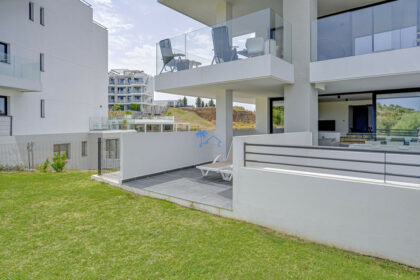 53c23c06dd80bbb4ddf136700bd41b03 - 32