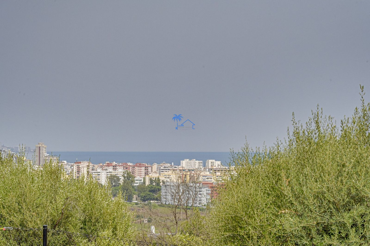 53c23c06dd80bbb4ddf136700bd41b03 - 33