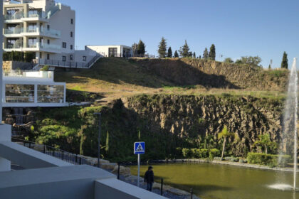 53c23c06dd80bbb4ddf136700bd41b03 - 44