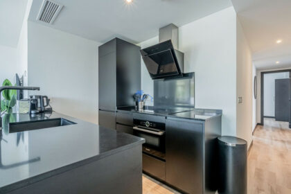 53c23c06dd80bbb4ddf136700bd41b03 - 8