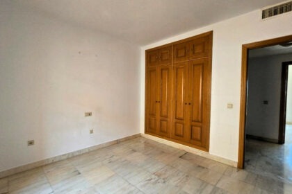 551193af116cf4c76a2f9c3552e689ee - 12