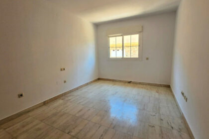 551193af116cf4c76a2f9c3552e689ee - 14