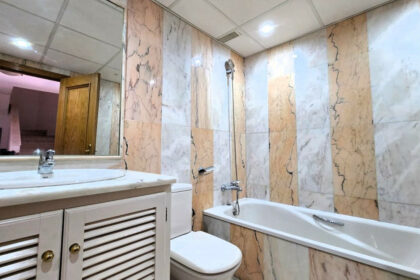 551193af116cf4c76a2f9c3552e689ee - 19