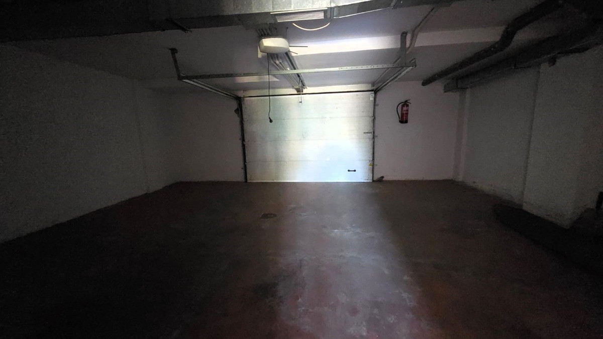 551193af116cf4c76a2f9c3552e689ee - 25