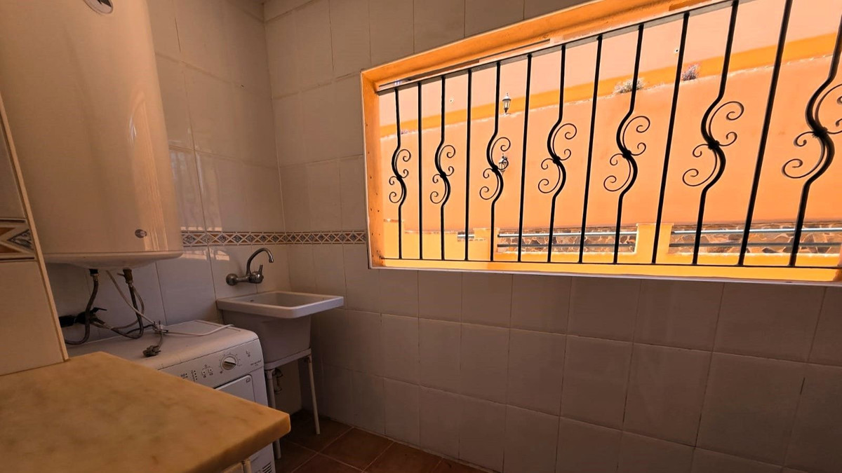 551193af116cf4c76a2f9c3552e689ee - 5