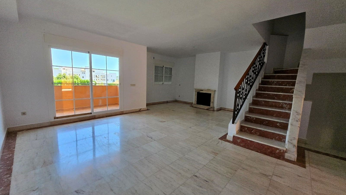 551193af116cf4c76a2f9c3552e689ee - 6