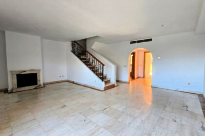 551193af116cf4c76a2f9c3552e689ee - 7