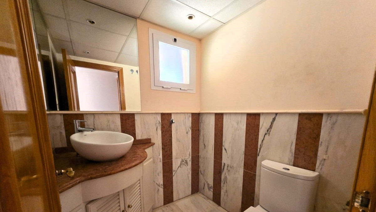 551193af116cf4c76a2f9c3552e689ee - 8