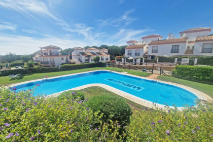 55ce485e87a54e9d5968323727a55d1b - 19