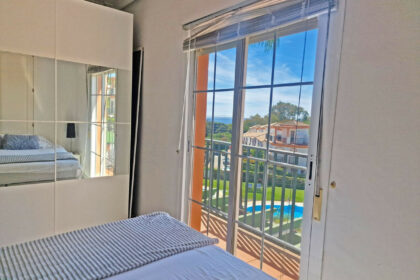 55ce485e87a54e9d5968323727a55d1b - 25