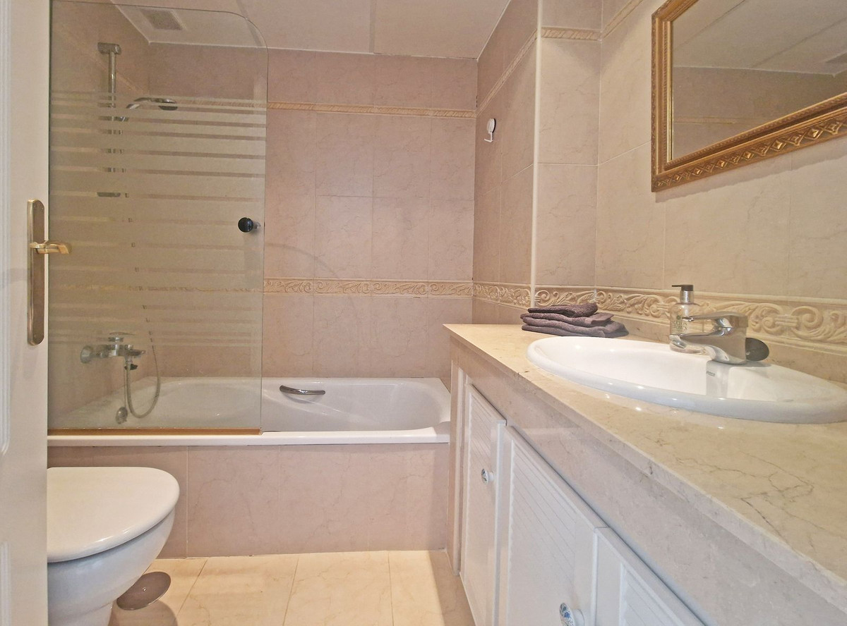 55ce485e87a54e9d5968323727a55d1b - 30