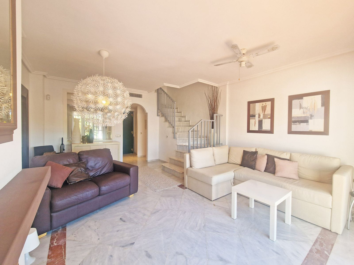 55ce485e87a54e9d5968323727a55d1b - 7