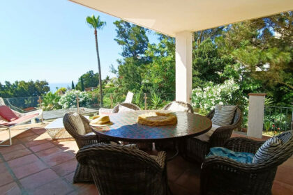 55d10c9ea9c738515c8ed889f7cace4c - 12