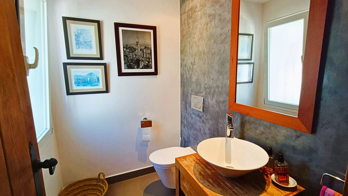 55d10c9ea9c738515c8ed889f7cace4c - 14