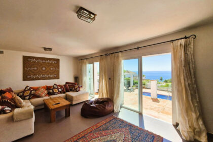 55d10c9ea9c738515c8ed889f7cace4c - 24