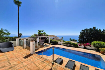 55d10c9ea9c738515c8ed889f7cace4c - 25