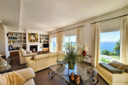 55d10c9ea9c738515c8ed889f7cace4c - 4