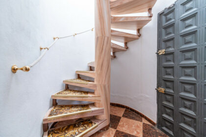 55e8d3c4d876d9abb8d9e8eaed192d34 - 28