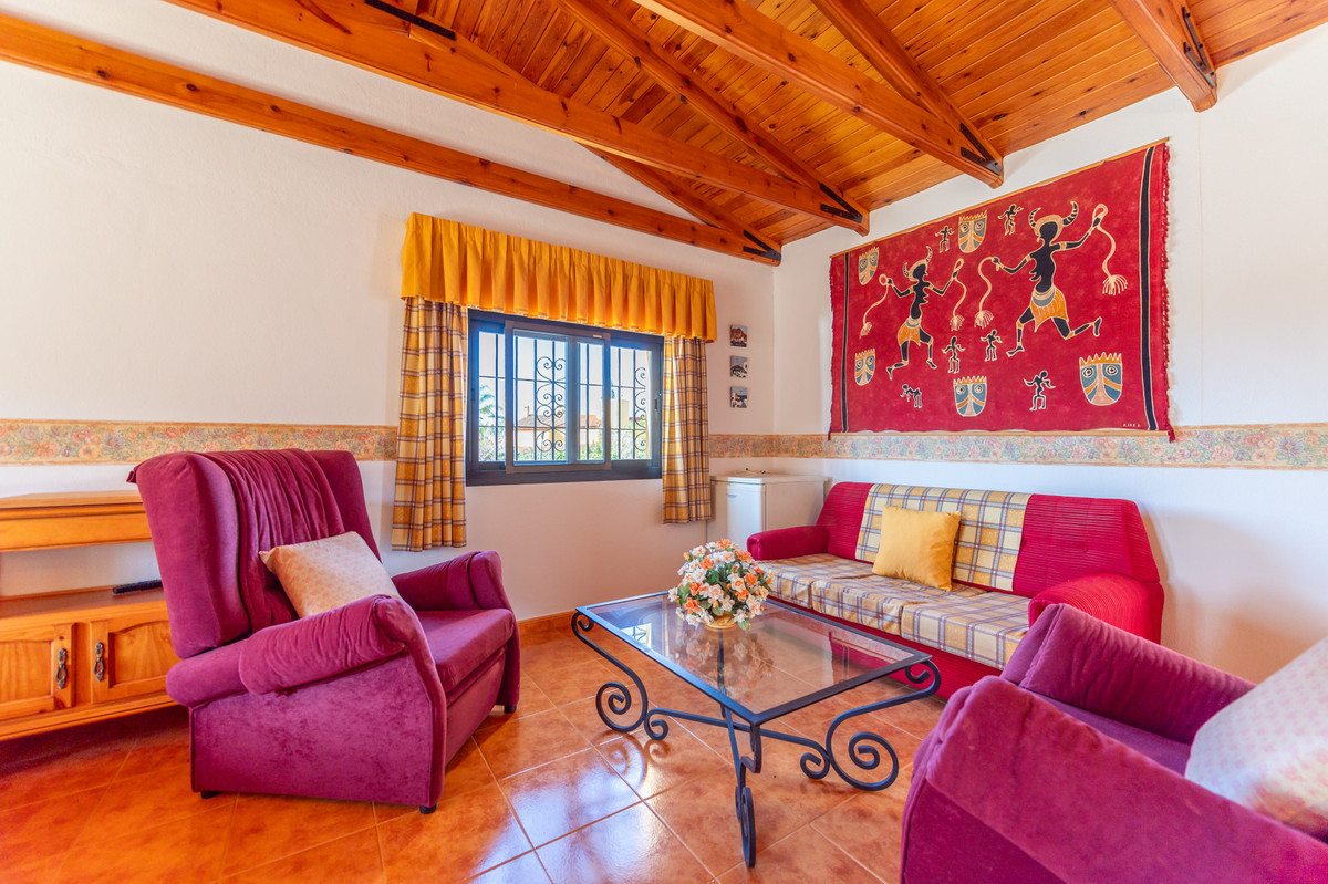 55e8d3c4d876d9abb8d9e8eaed192d34 - 30