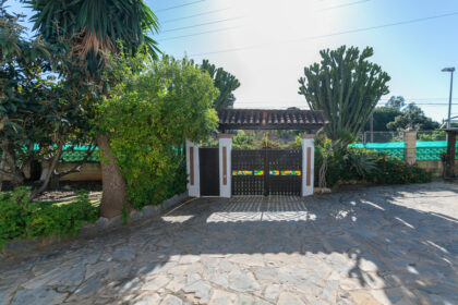 55e8d3c4d876d9abb8d9e8eaed192d34 - 8