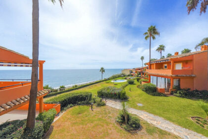 55ec52eef6097ad9d8dfa83fa0c6e402 - 1