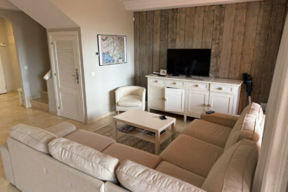 55ec52eef6097ad9d8dfa83fa0c6e402 - 19