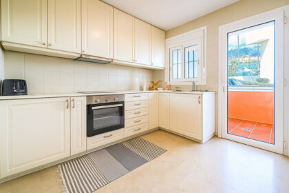 55ec52eef6097ad9d8dfa83fa0c6e402 - 7