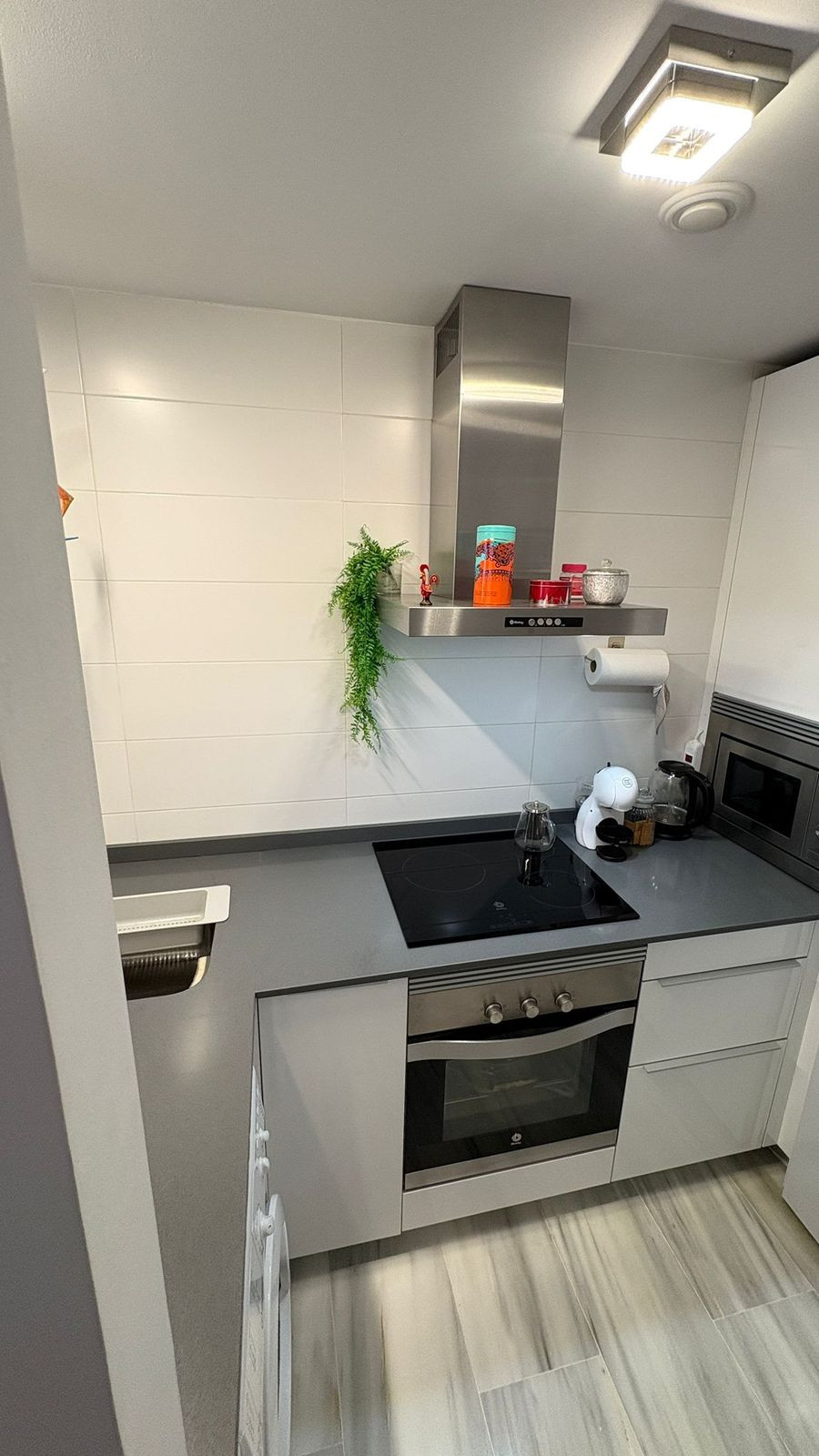 562918e72b0bf819327c6c568b531fb9 - 6