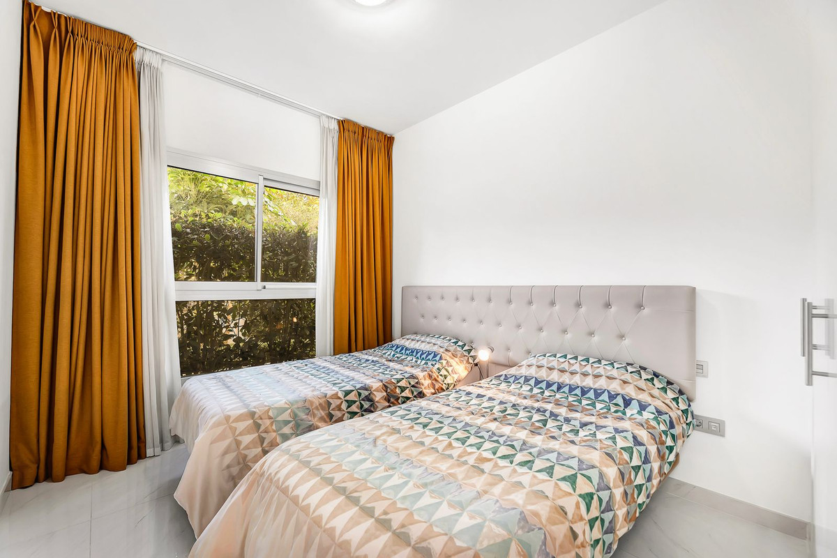 572e56a68170da2ab7a09509f9e72c19 - 19