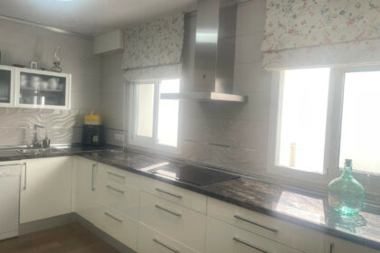 57ad1f67dbc6c3820da5d516b4b085ca - 10