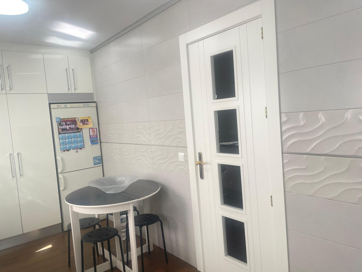 57ad1f67dbc6c3820da5d516b4b085ca - 13