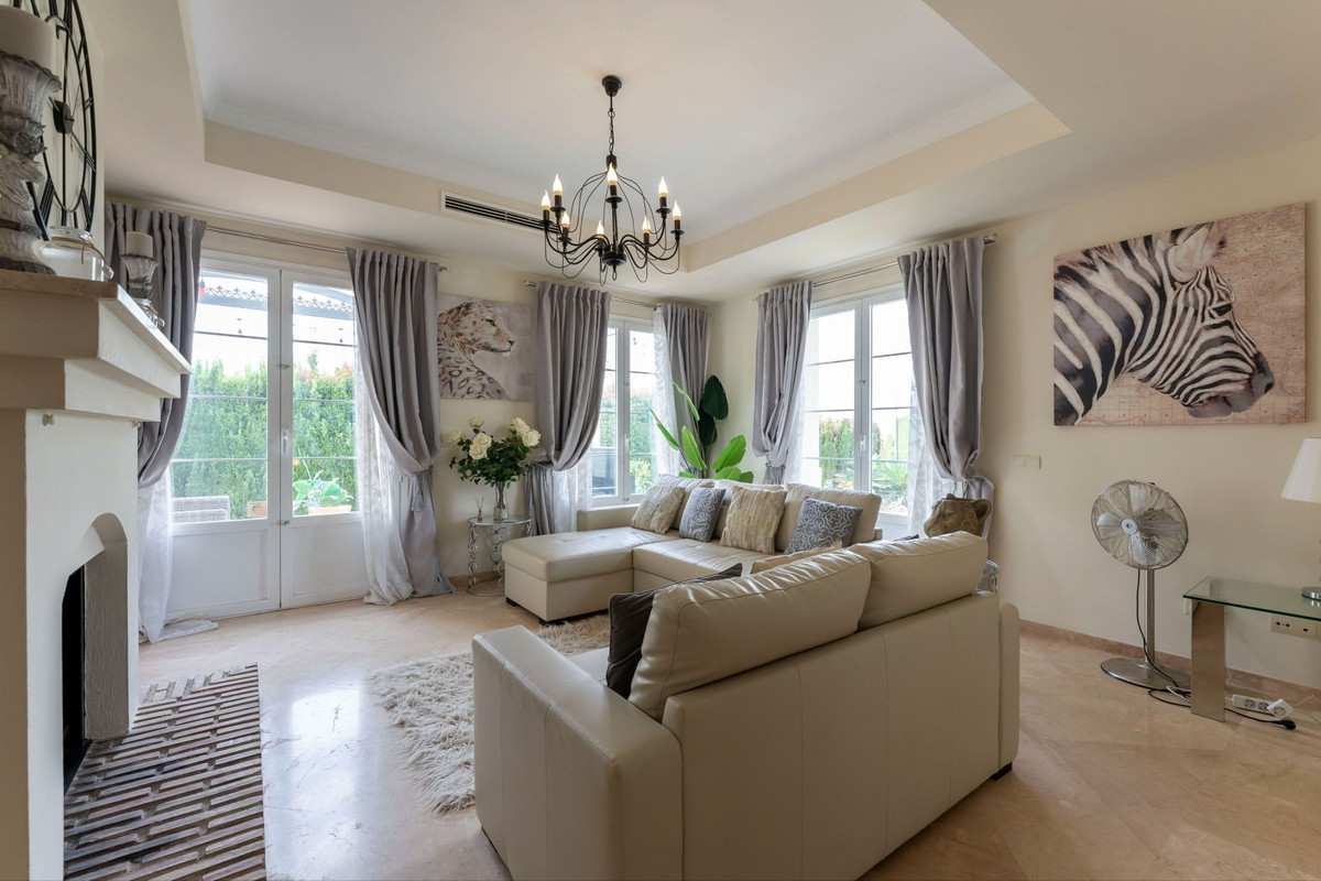 5838c6b81e747c96e993f72010d45329 - 7